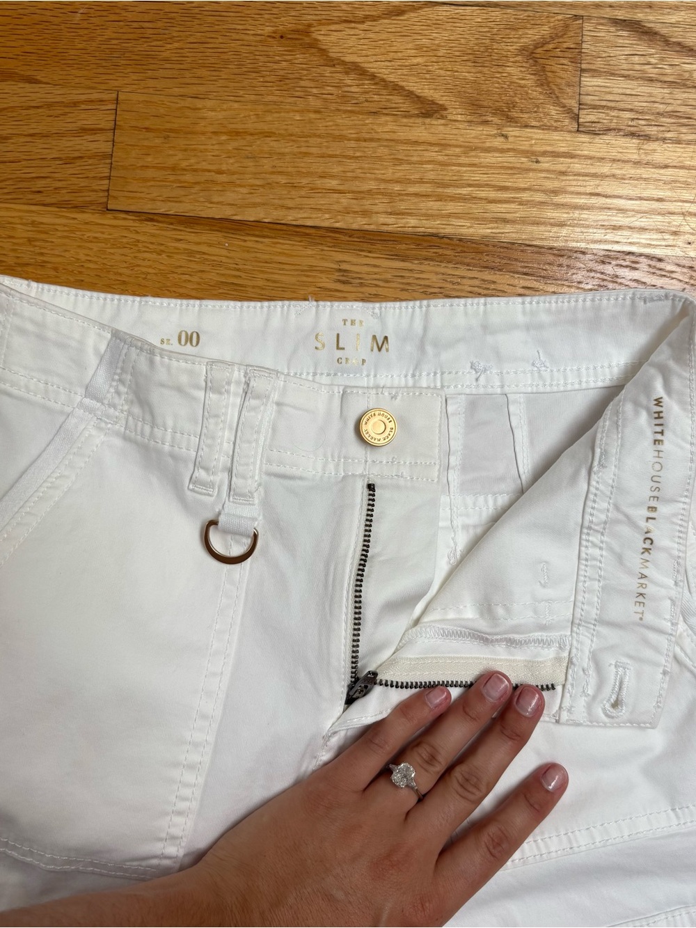 White House Black Market Women's White + Golf Cargo Capris